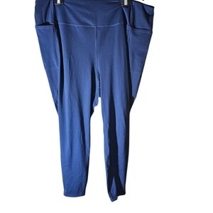 Torrid Women's Navy Blue 7/8 Active Leggings